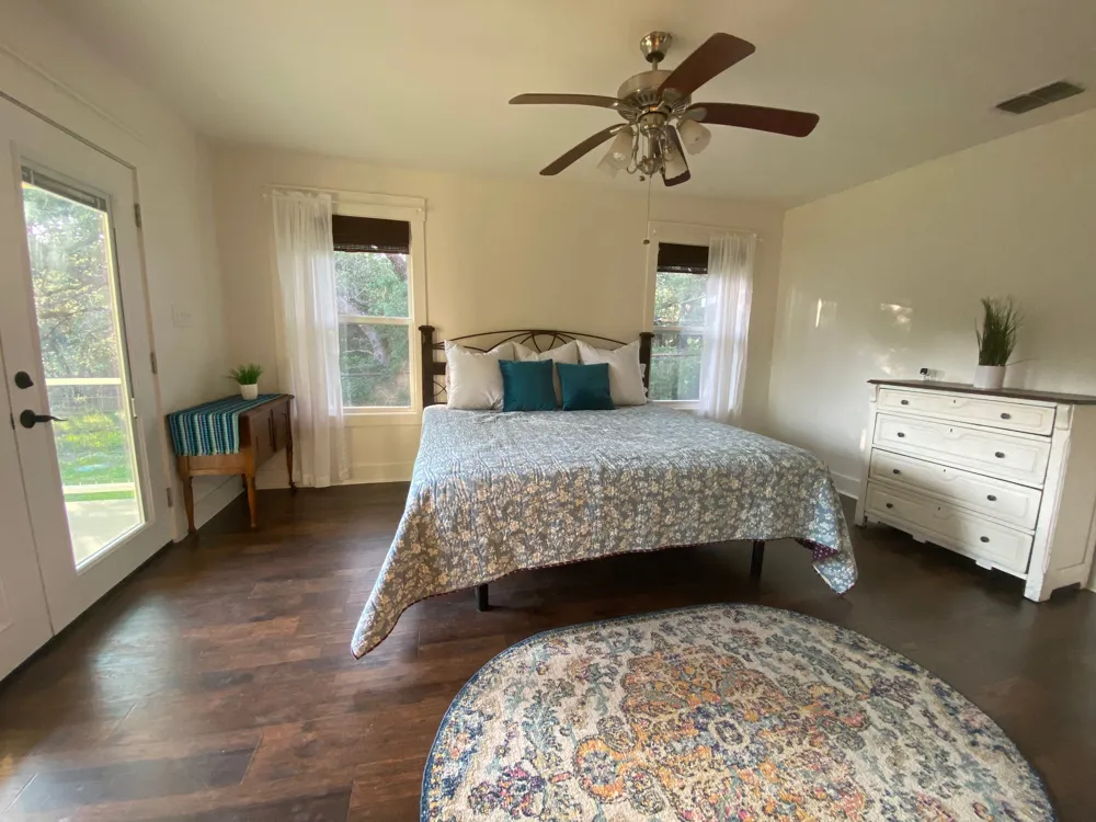 306 Plainview Road Wimberley, TX 78676