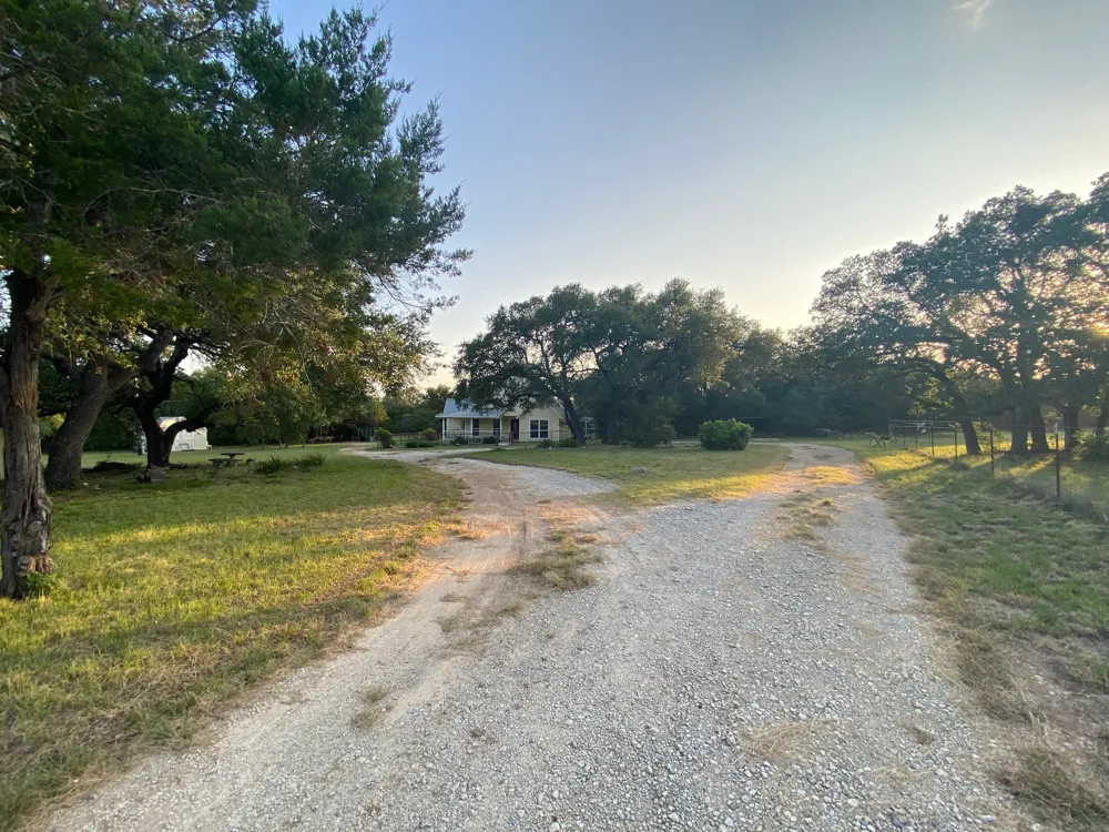 306 Plainview Road Wimberley, TX 78676