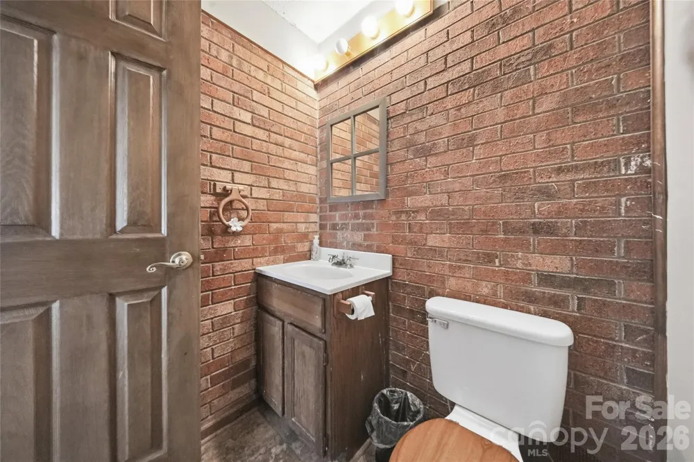 4473 Daniels Street Maiden, NC 28650