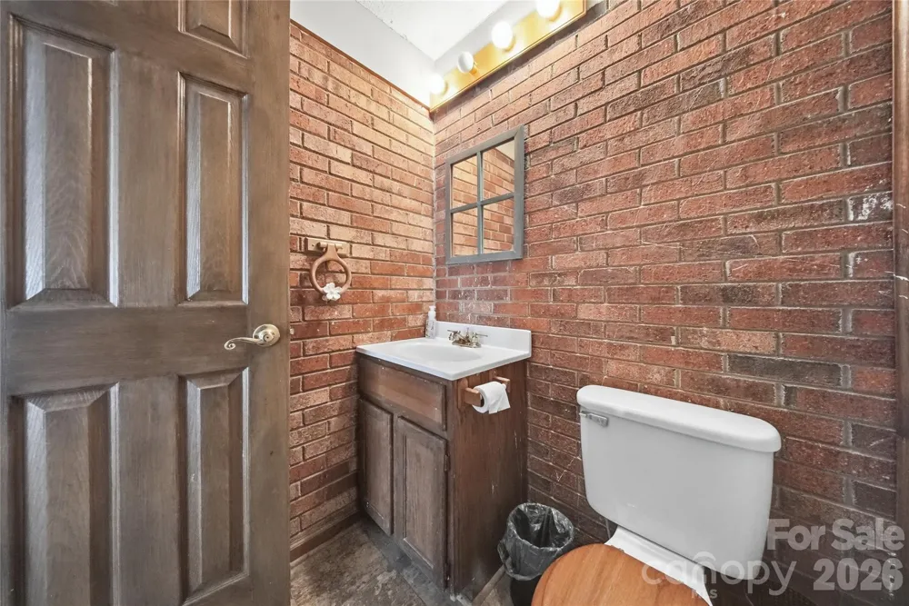 4473 Daniels Street Maiden, NC 28650