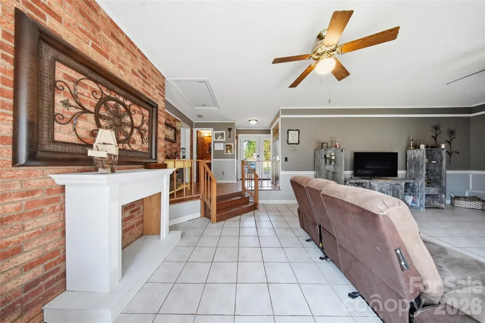 4473 Daniels Street Maiden, NC 28650