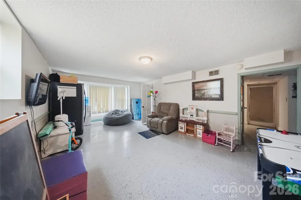 4473 Daniels Street Maiden, NC 28650