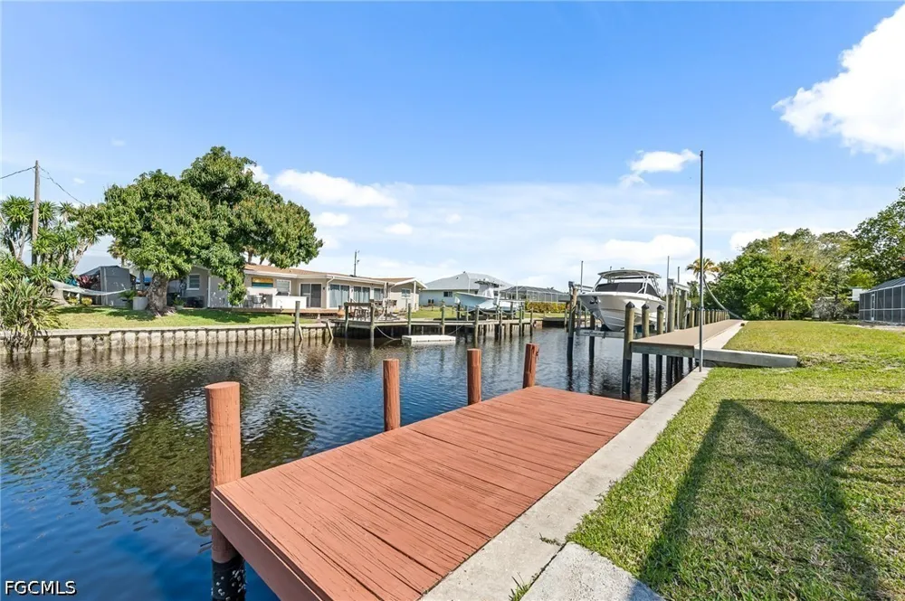 Cascade Way North Fort Myers, FL 33917