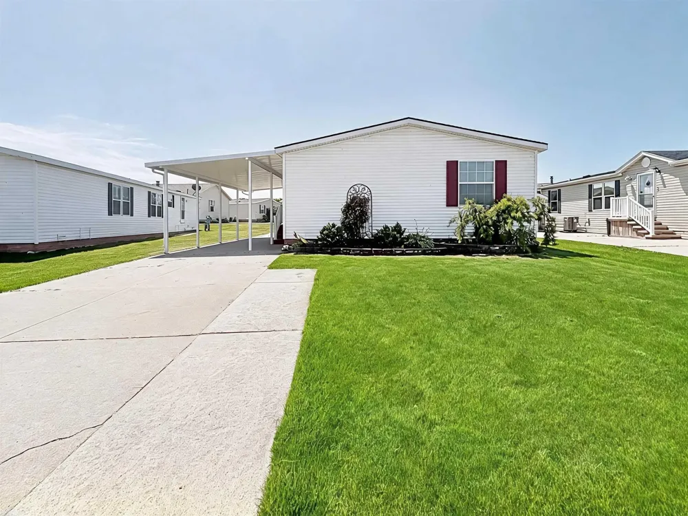 37037 Millstone Trail Lenox Township, MI 48048