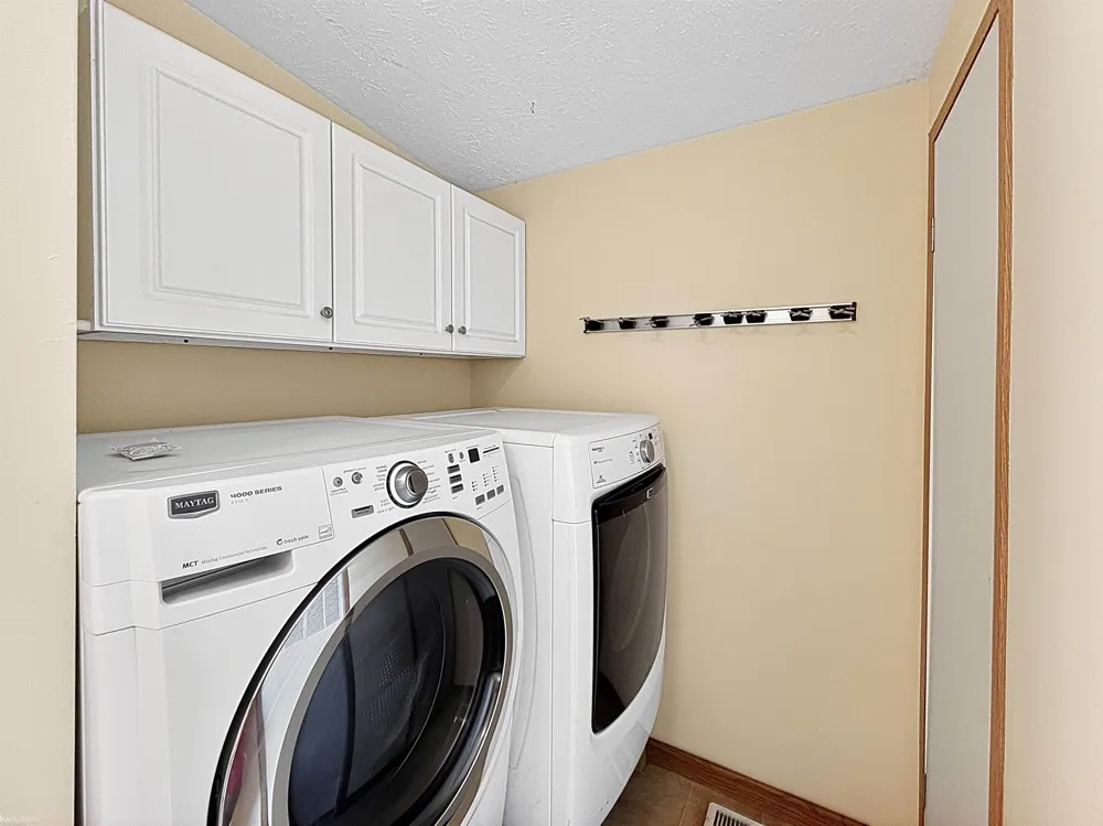 37037 Millstone Trail Lenox Township, MI 48048