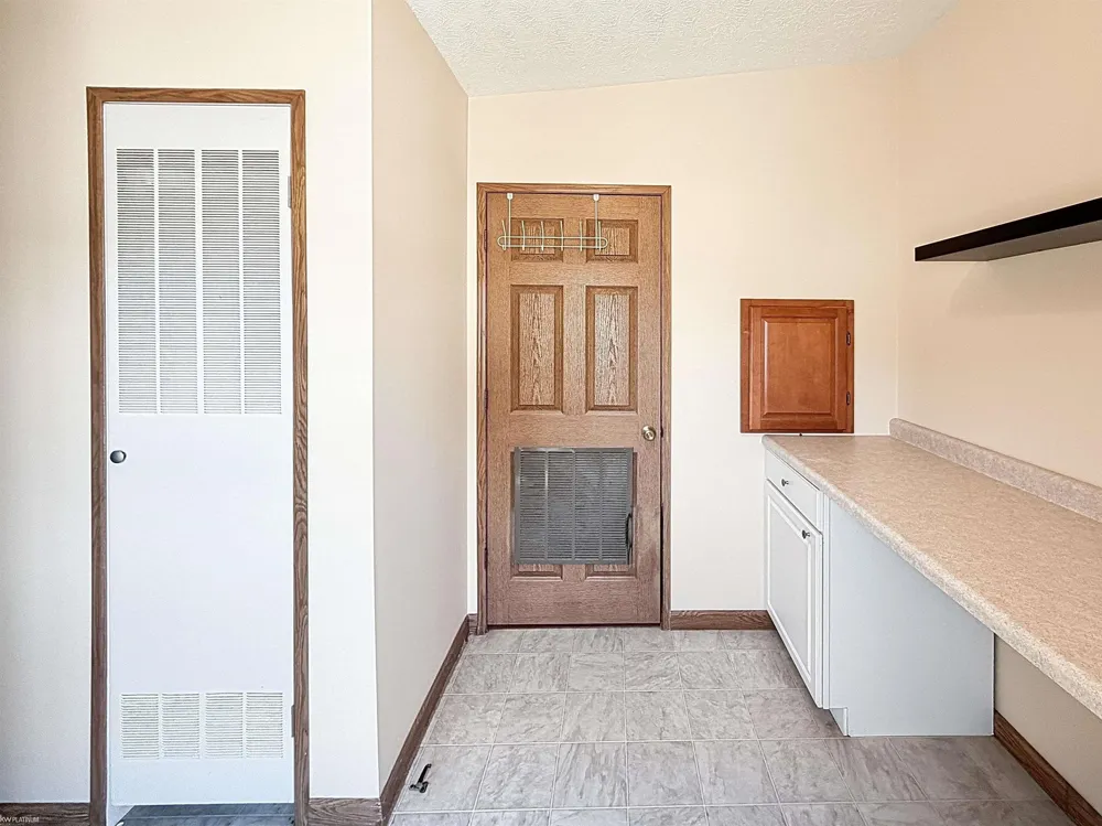 37037 Millstone Trail Lenox Township, MI 48048