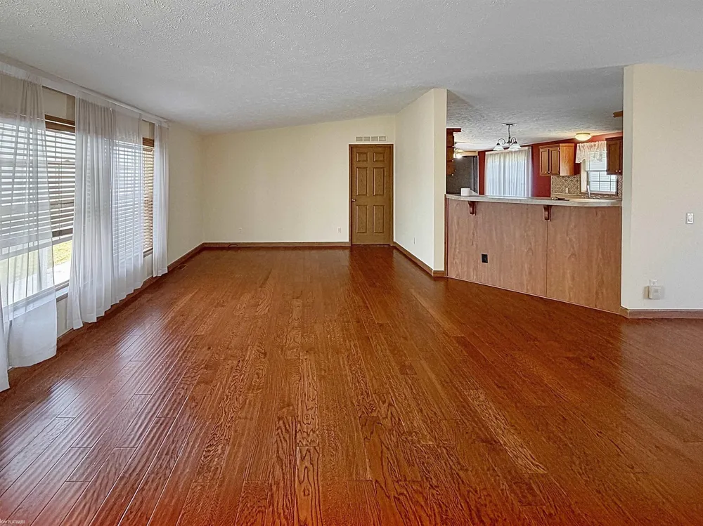 37037 Millstone Trail Lenox Township, MI 48048