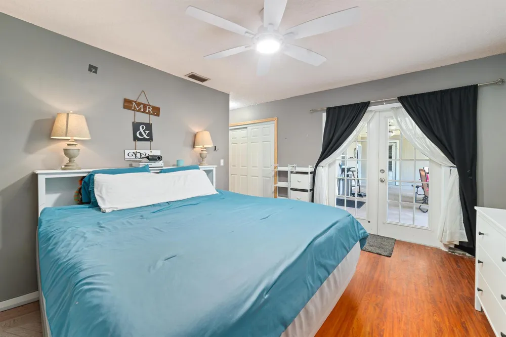 542 Saunders Street Sebastian, FL 32958