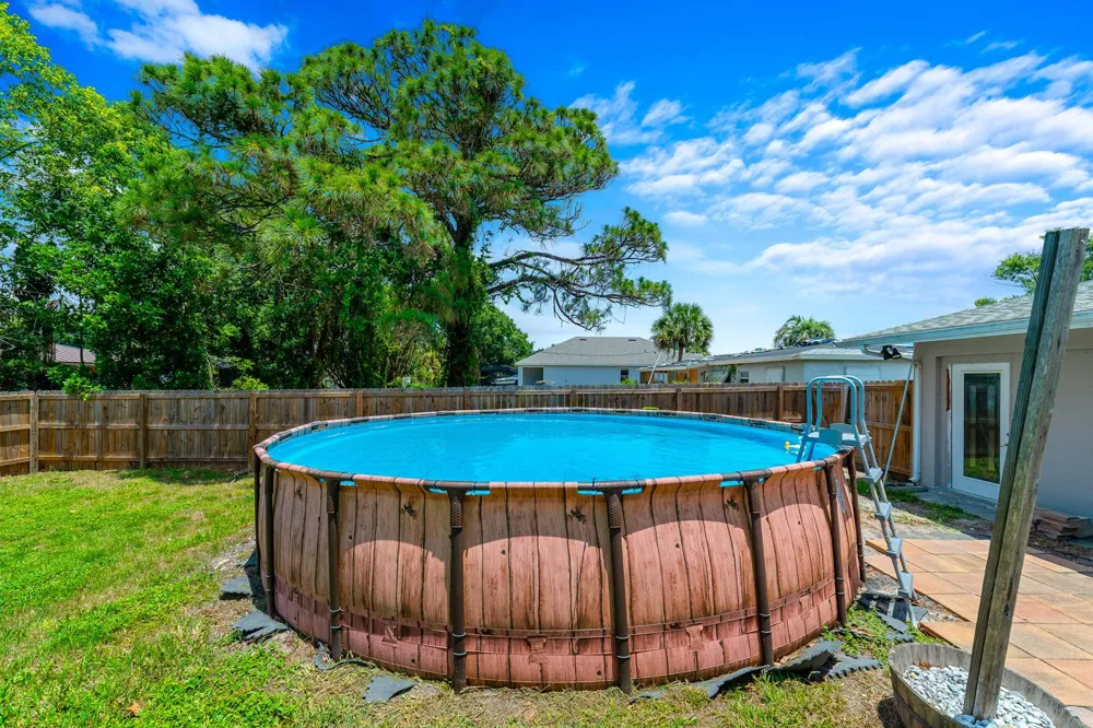 542 Saunders Street Sebastian, FL 32958