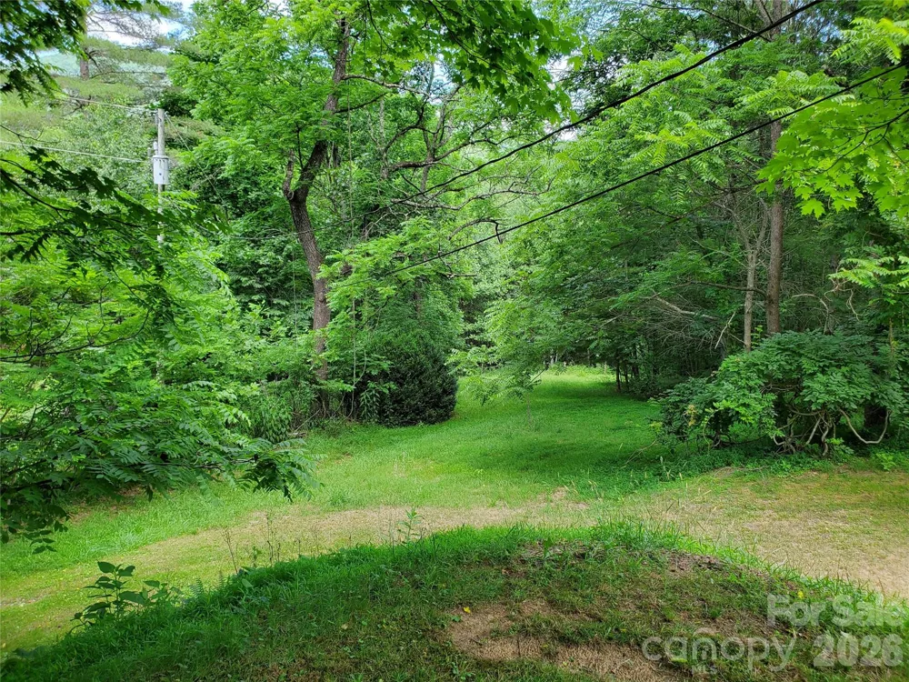 886 Hanging Rock Road Spruce Pine, NC 28777