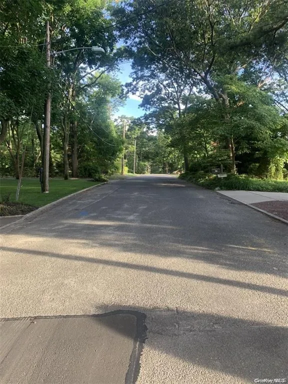 Roosevelt Boulevard Hauppauge, NY 11788