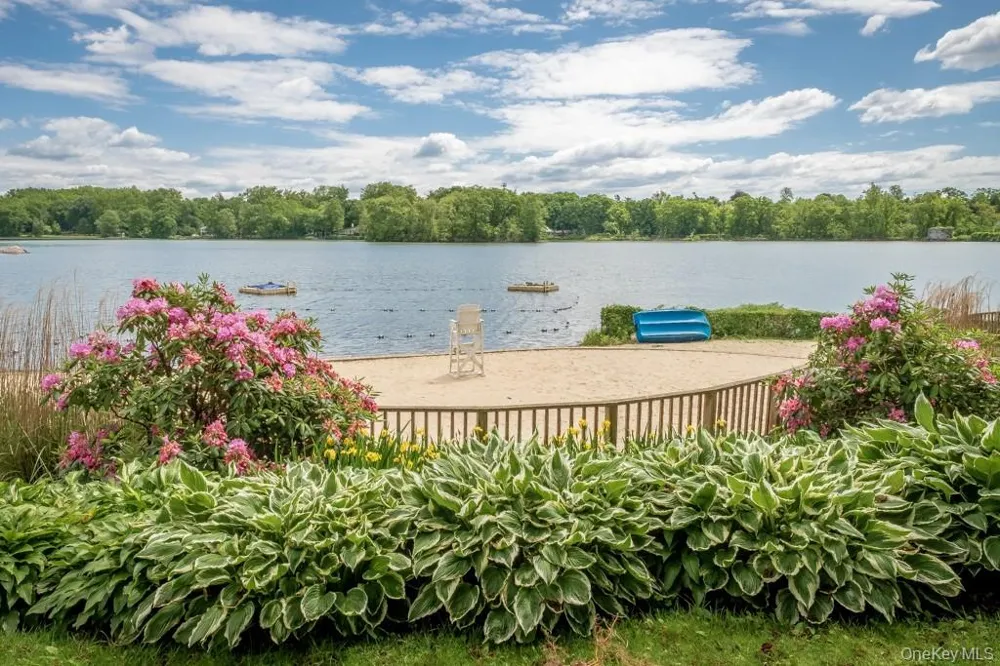 1217 California Road #A-23 Eastchester, NY 10709