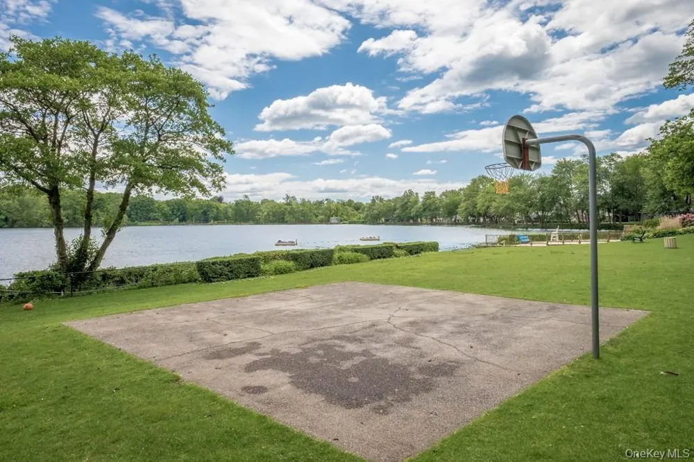 1217 California Road #A-23 Eastchester, NY 10709