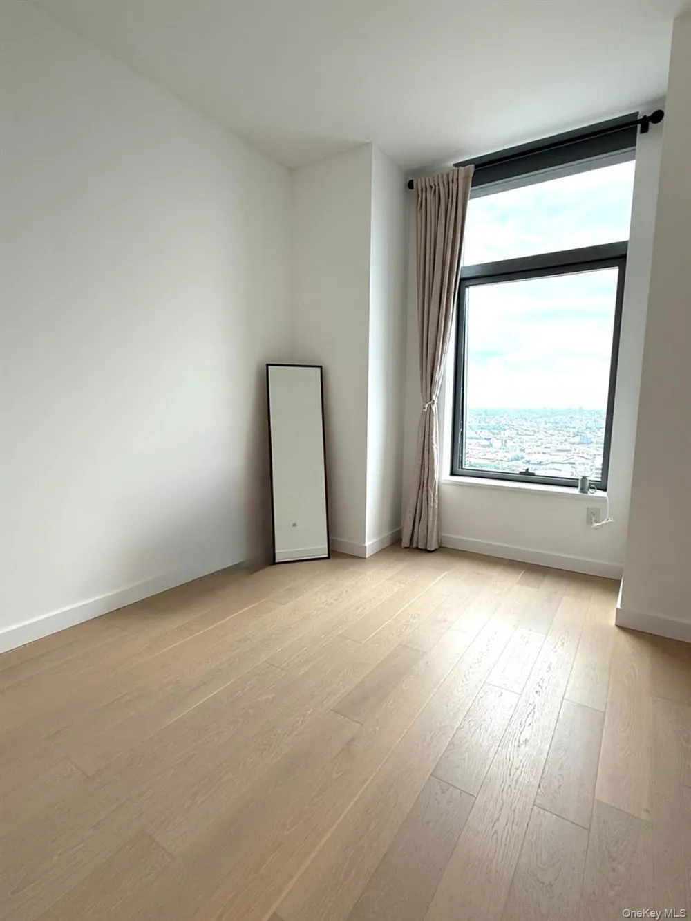 3 Court Square #4610 Long Island City, NY 11101