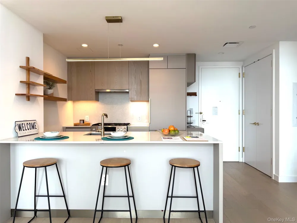 3 Court Square #4610 Long Island City, NY 11101
