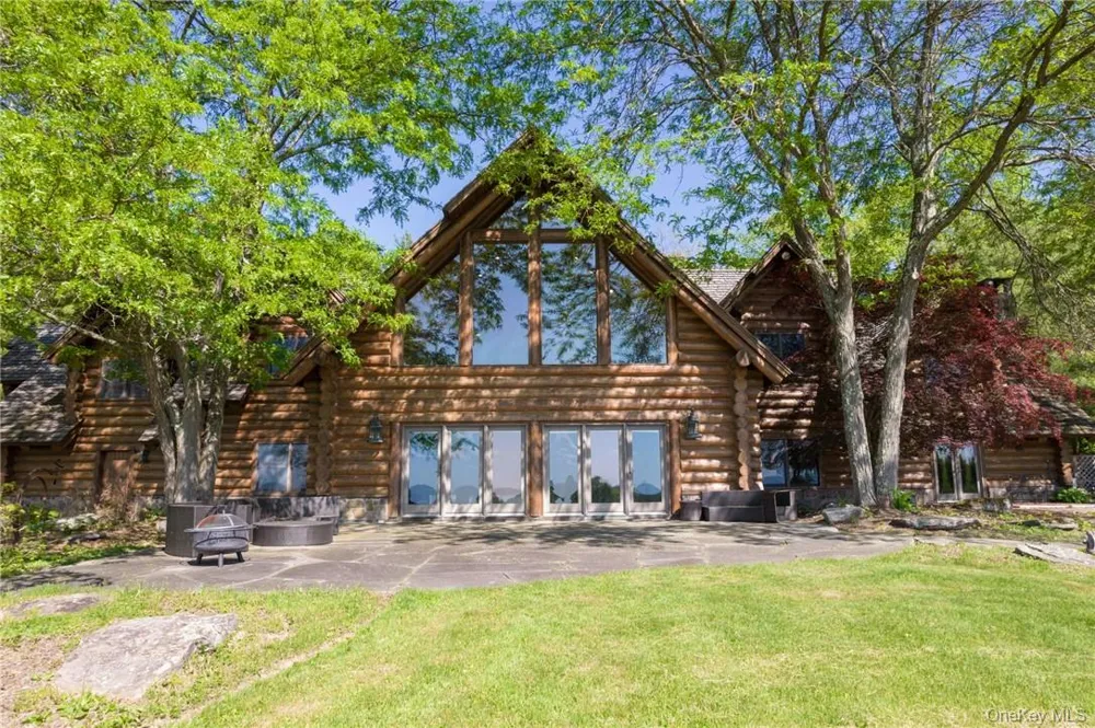 101 Mountain Lodge Washingtonville, NY 10992