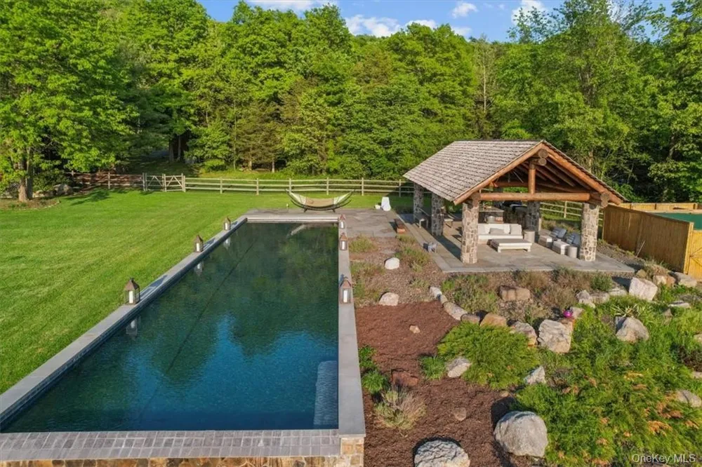 101 Mountain Lodge Washingtonville, NY 10992