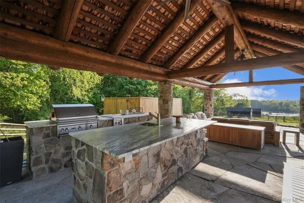 101 Mountain Lodge Washingtonville, NY 10992