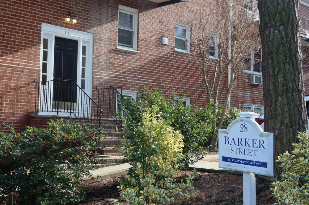 28 Barker Street #C-2 Mount Kisco, NY 10549