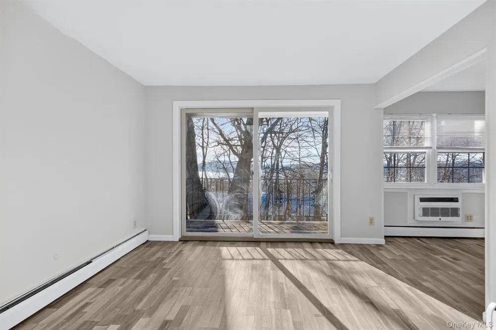 4 Colonial Road #96 Beacon, NY 12508