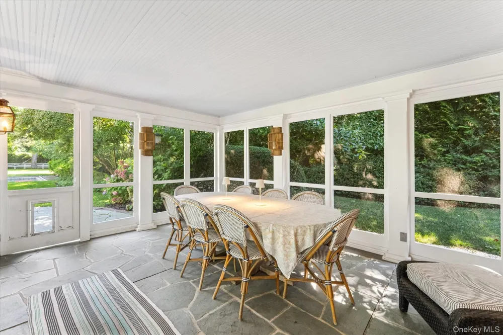 20 Quogue Street Quogue, NY 11959