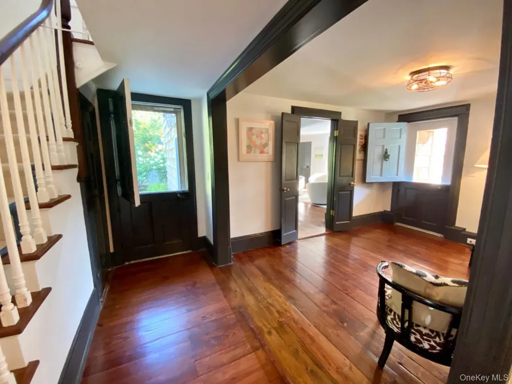 20 Quogue Street Quogue, NY 11959