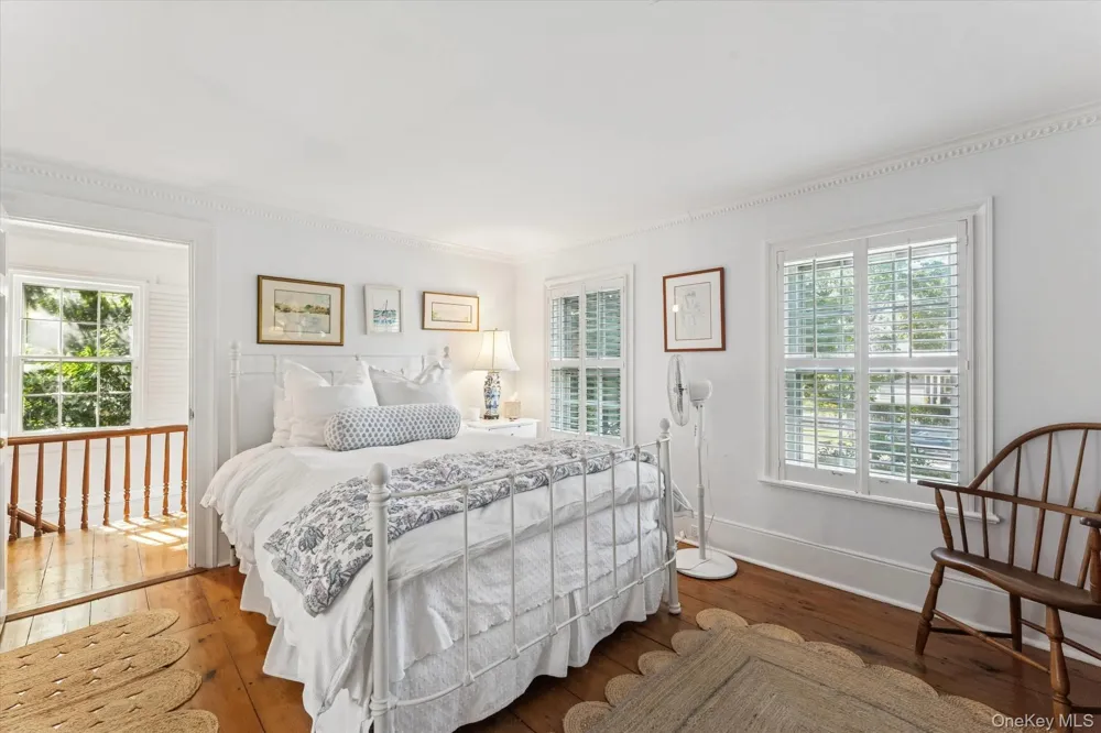 20 Quogue Street Quogue, NY 11959