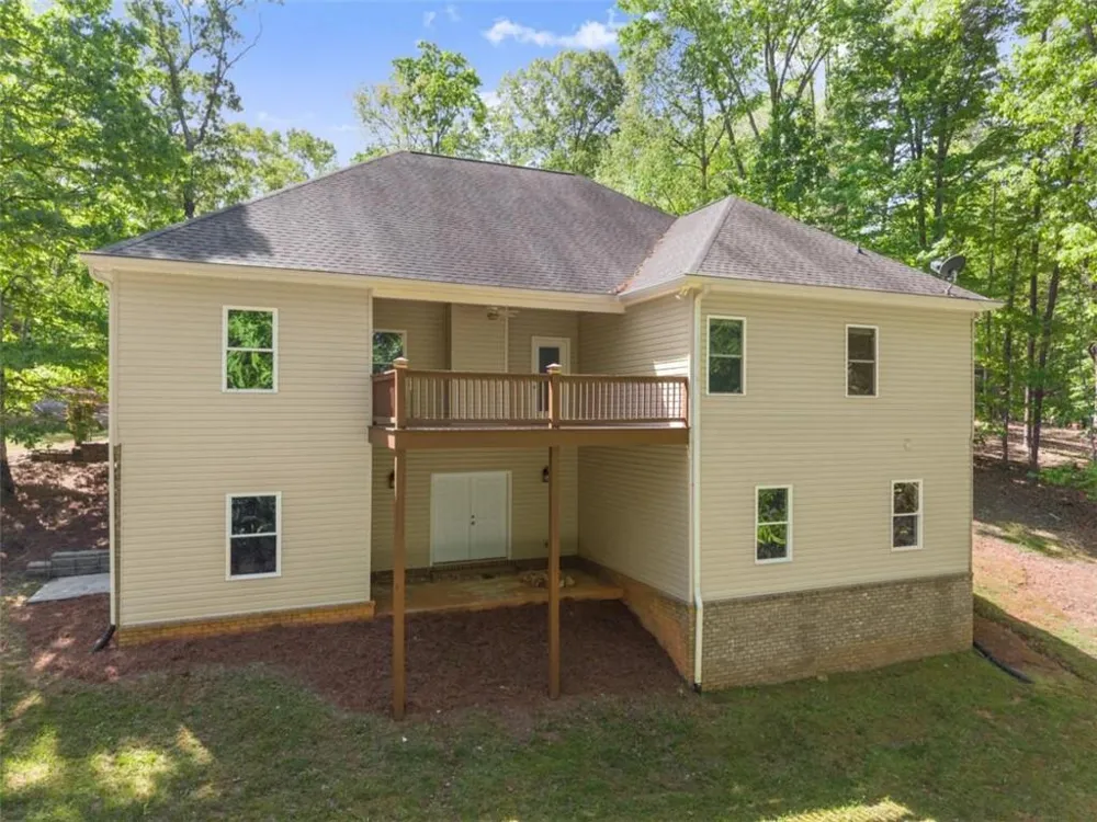 45 Holcomb Drive Cleveland, GA 30528