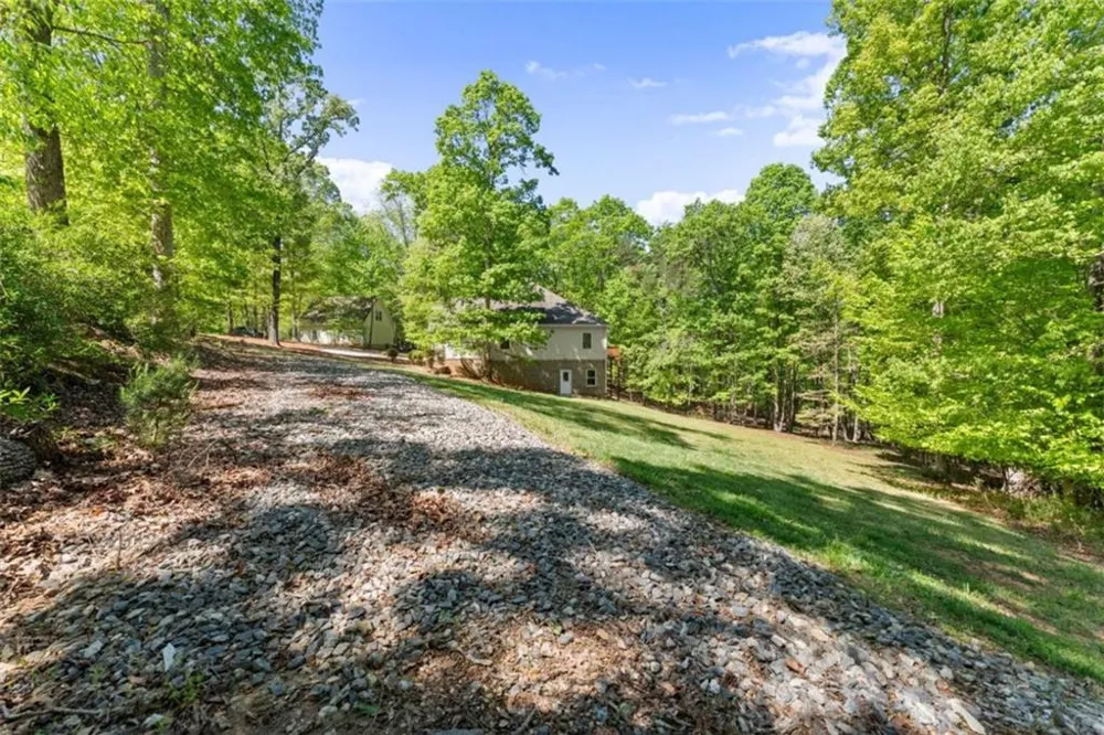 45 Holcomb Drive Cleveland, GA 30528