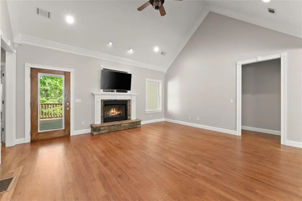45 Holcomb Drive Cleveland, GA 30528