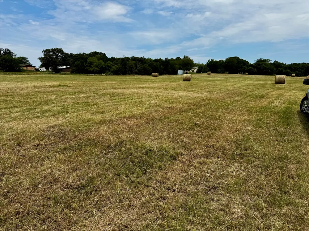 1438 Hurst Road Axtell, TX 76624