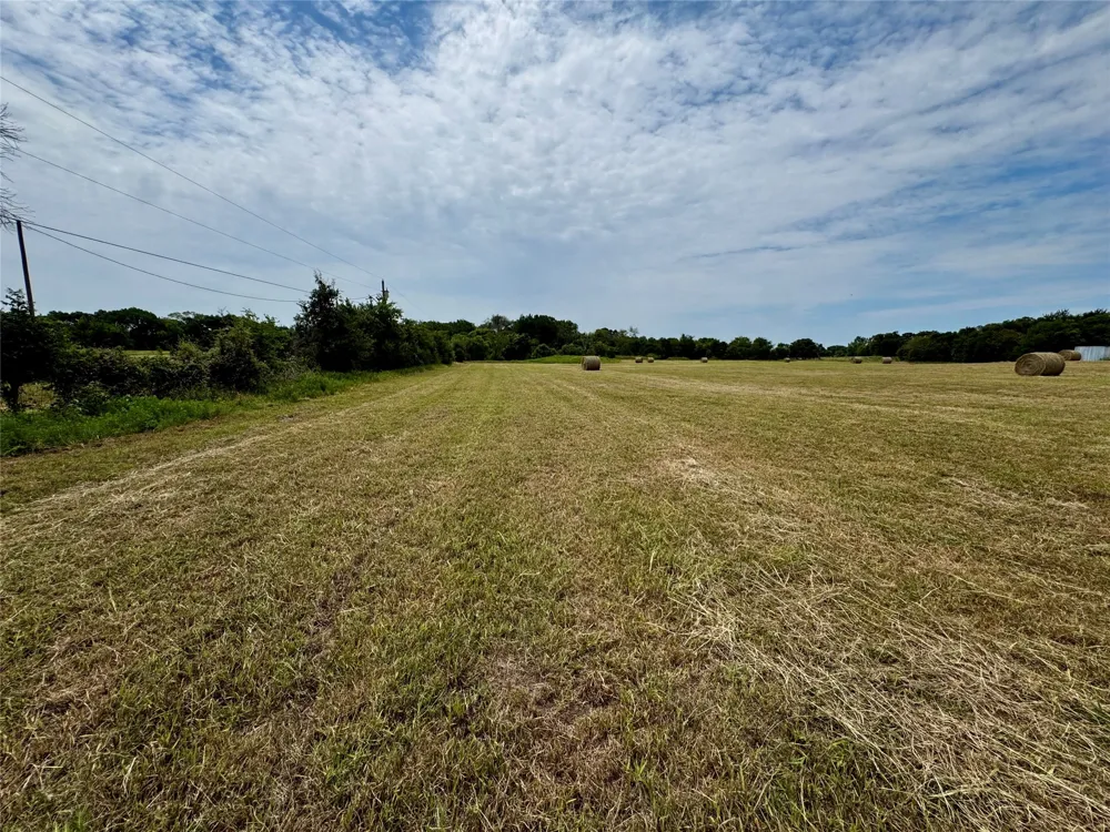 1438 Hurst Road Axtell, TX 76624