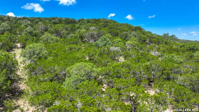 230 Adkins Dr Kerrville, TX 78028