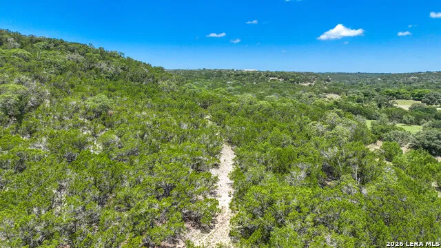 230 Adkins Dr Kerrville, TX 78028