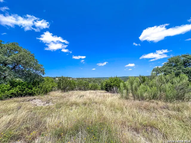 230 Adkins Dr Kerrville, TX 78028