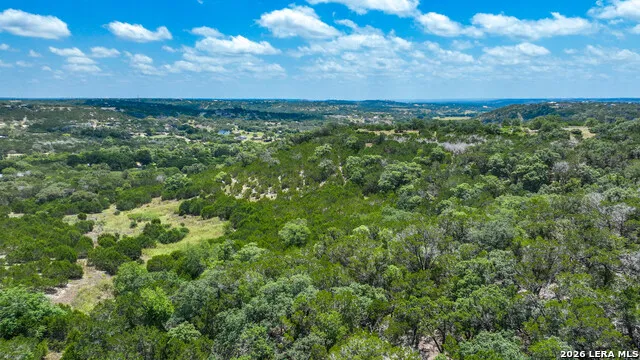 230 Adkins Dr Kerrville, TX 78028