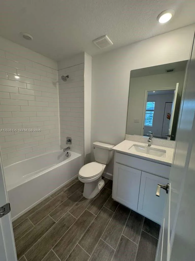 1654 Hoot Owl Holw #1654 Loxahatchee, FL 33470
