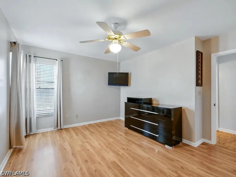 Perrine Court Marco Island, FL 34145