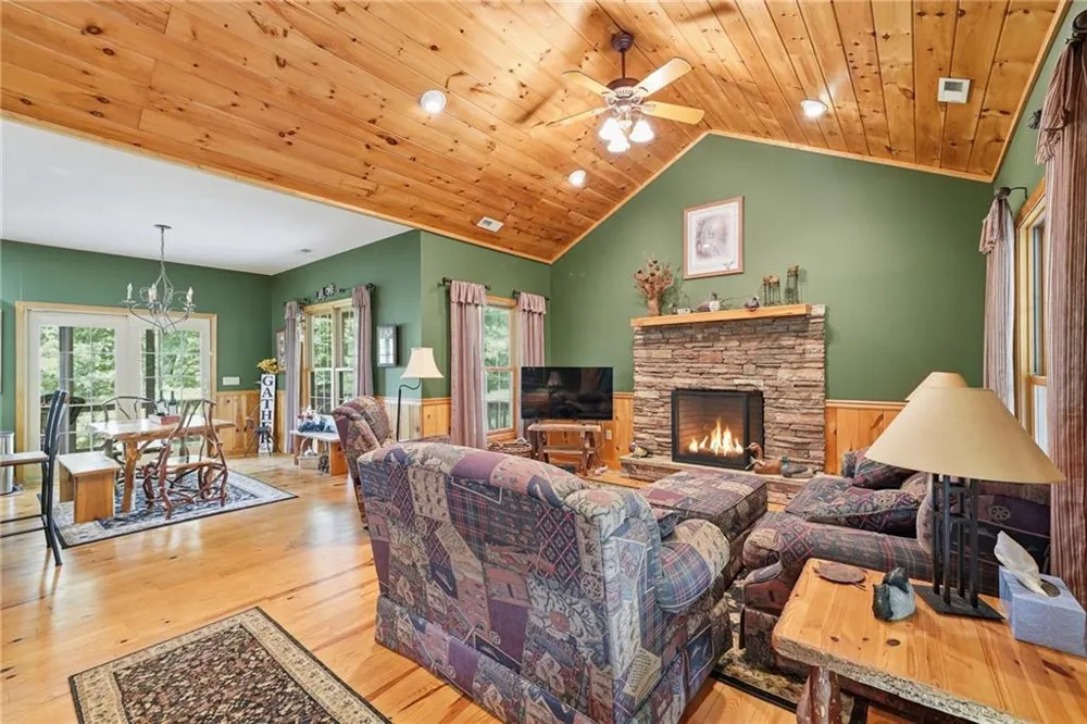 51 Hightower Trail Hiawassee, GA 30546