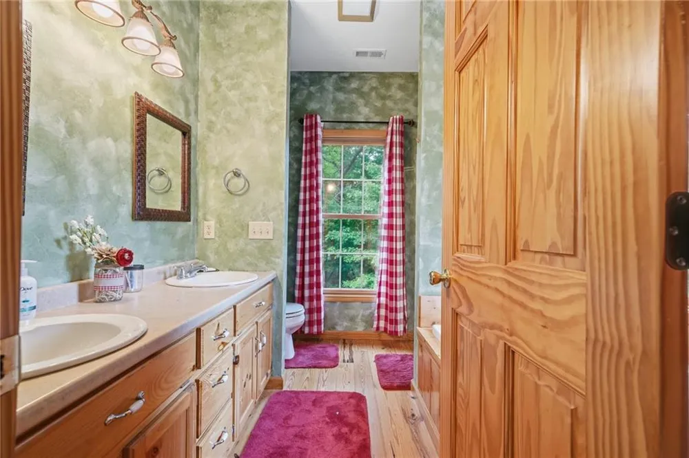 51 Hightower Trail Hiawassee, GA 30546