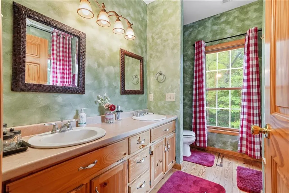 51 Hightower Trail Hiawassee, GA 30546