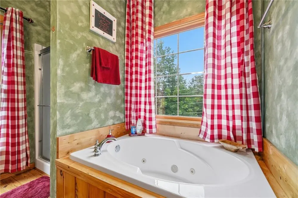 51 Hightower Trail Hiawassee, GA 30546