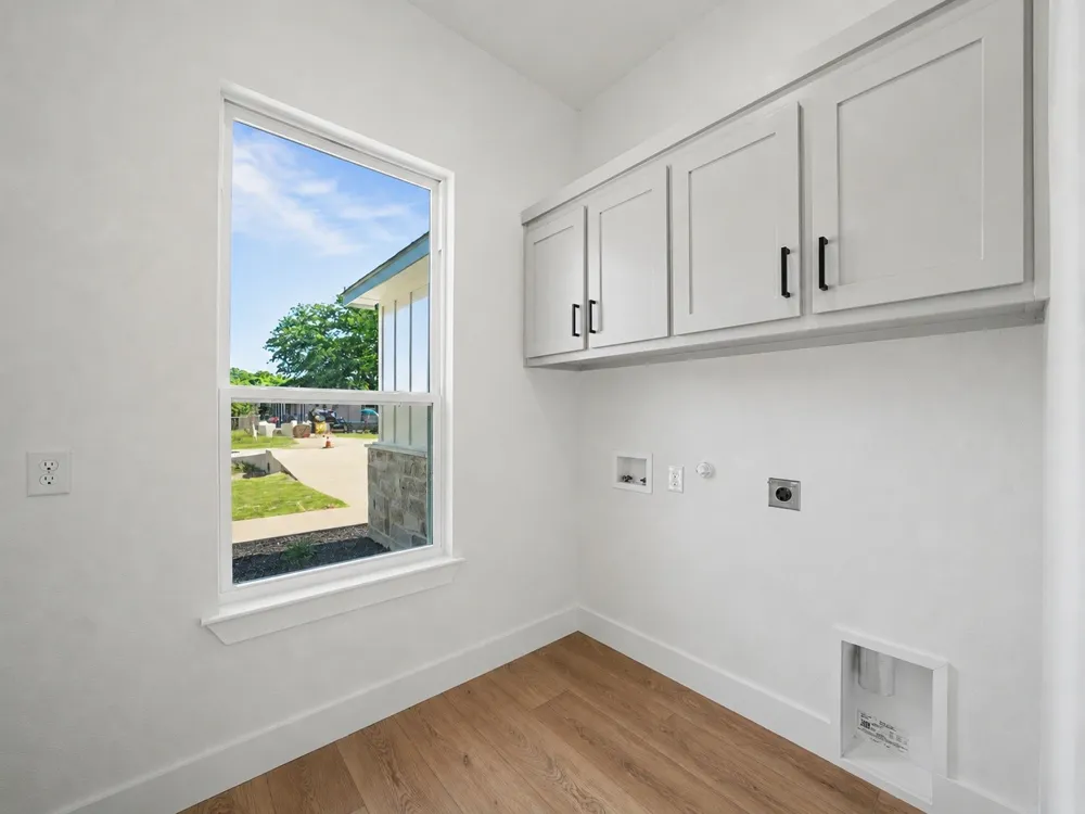 115 Dennis Drive Azle, TX 76020