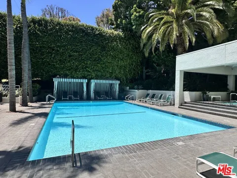 1131 Alta Loma Road #208
