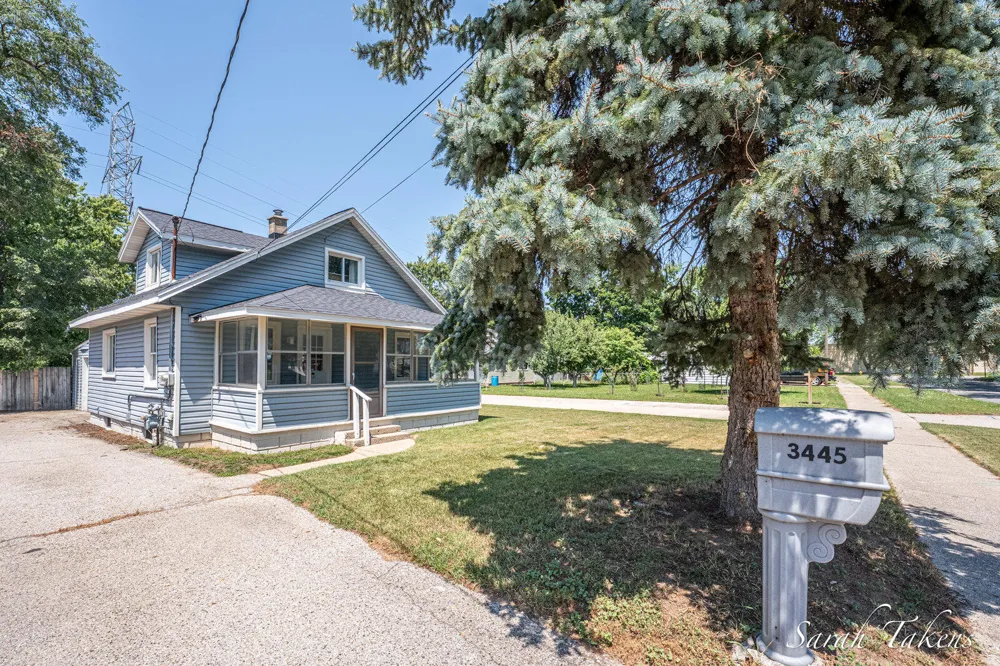 3445 Reiser Avenue SW Wyoming City, MI 49548