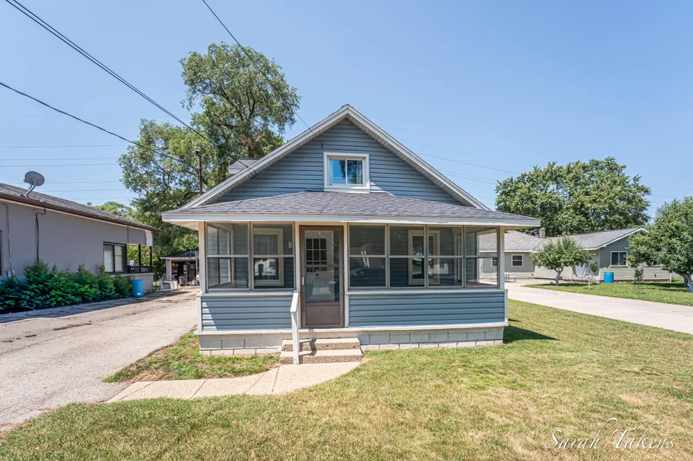 3445 Reiser Avenue SW Wyoming City, MI 49548