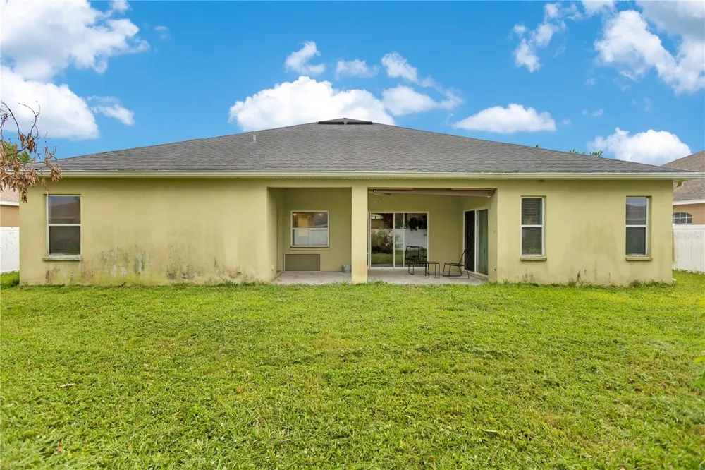 2818 WHITNEY STREET Lakeland, FL 33813