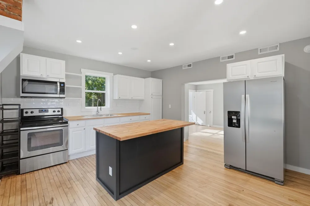 211 Central Amery, WI 54001
