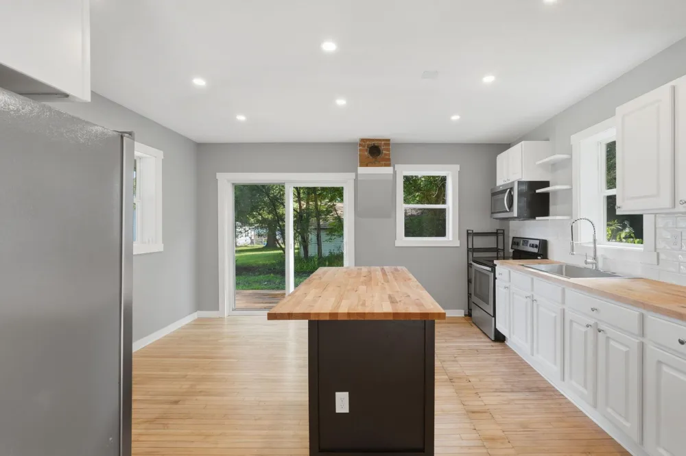 211 Central Amery, WI 54001