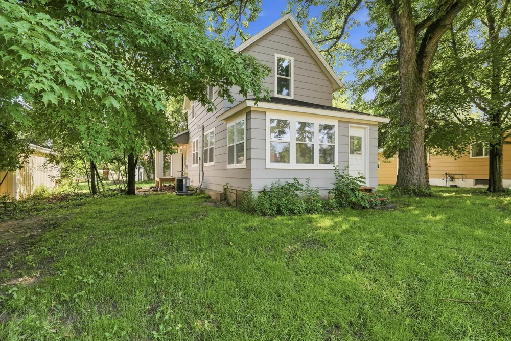 211 Central Amery, WI 54001